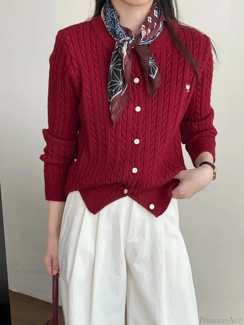 Beautifully Crafted Cardigan in a Classic Style