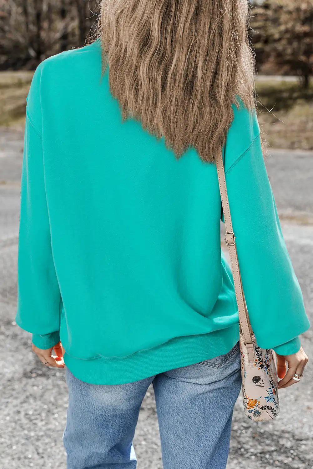 Effortlessly Elegant Pullover with a Timeless Design