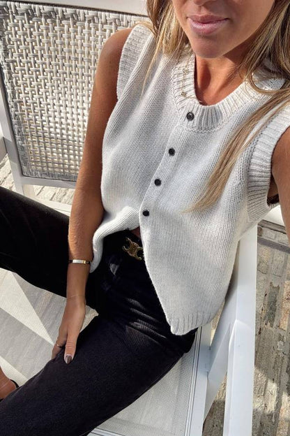 Gracefully Styled Top for Any Occasion