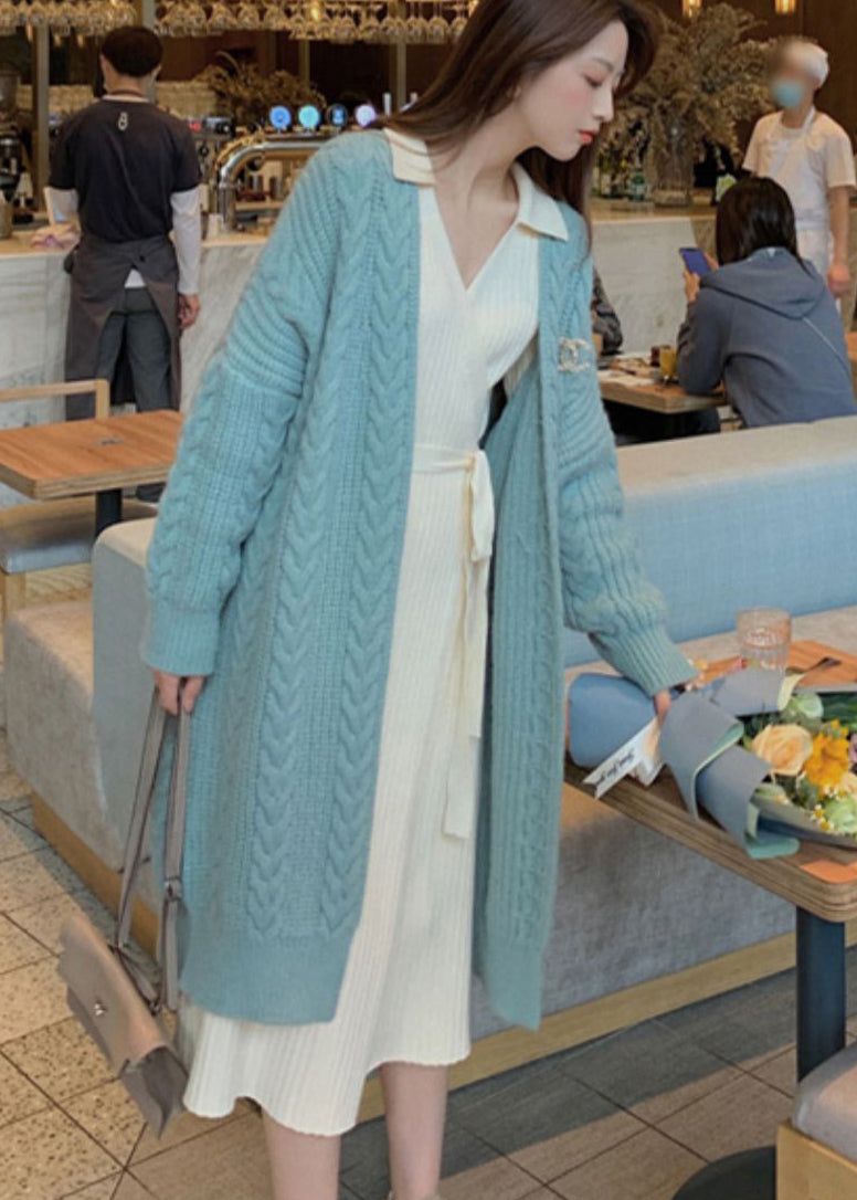 Gracefully Styled Cardigan for Any Occasion