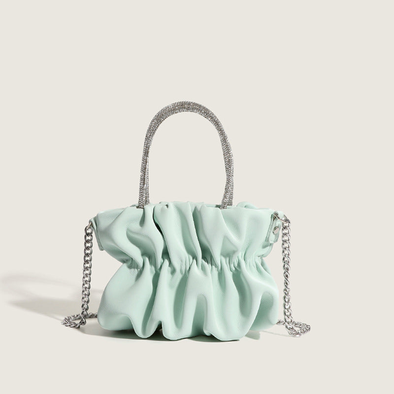 Sophisticated Bag with a Clean Classic Look