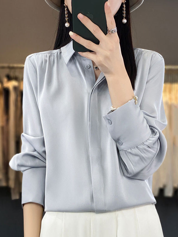 A Vintage Style Blouse with Delicate Timeless Details