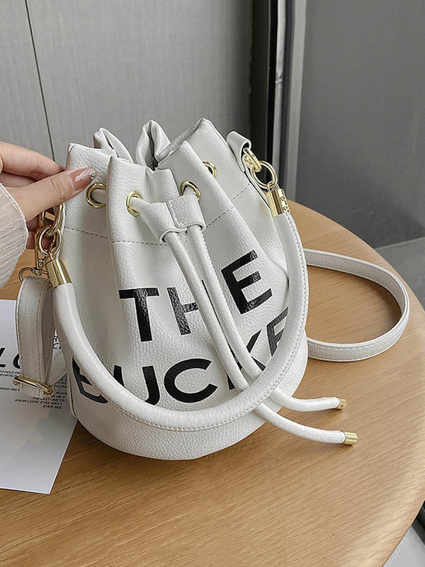 Effortlessly Elegant Bag with a Timeless Design