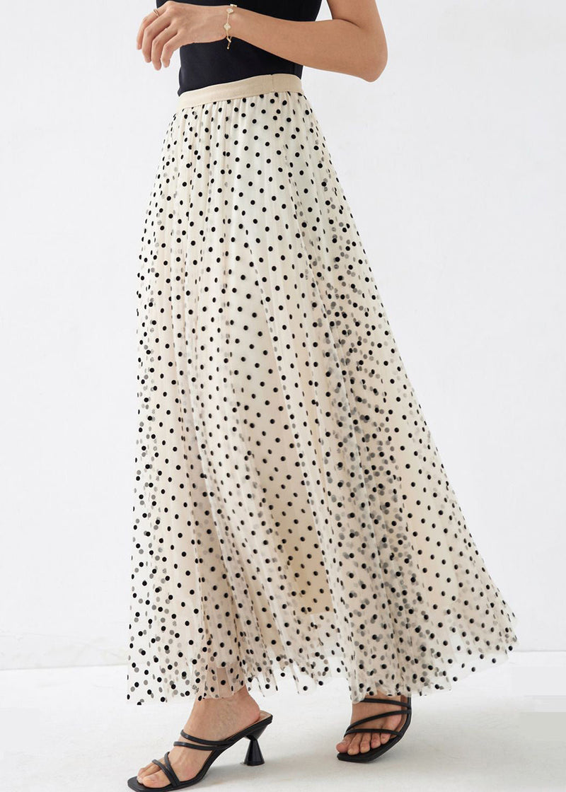 Well Tailored Garment with a Graceful Silhouette