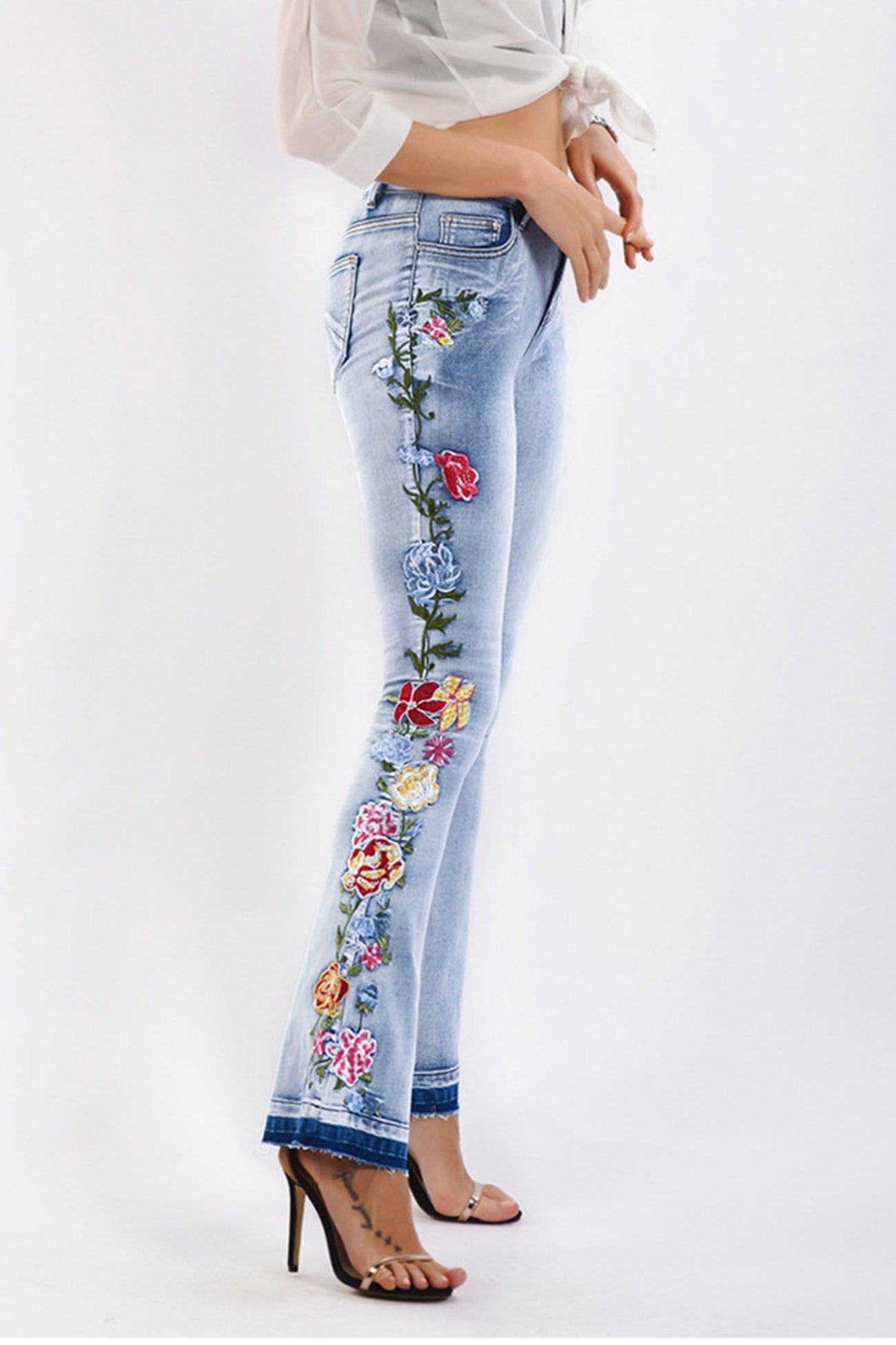 Sophisticated Pants with a Clean Classic Look