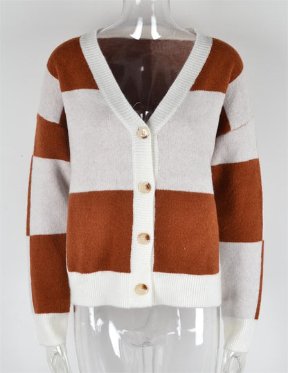 Beautifully Finished Cardigan in a Timeless Design