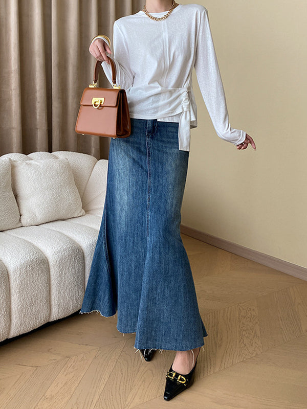 Effortlessly Elegant T-Shirt with a Timeless Design
