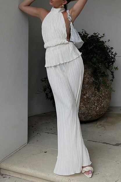 Beautifully Finished Garment in a Timeless Design