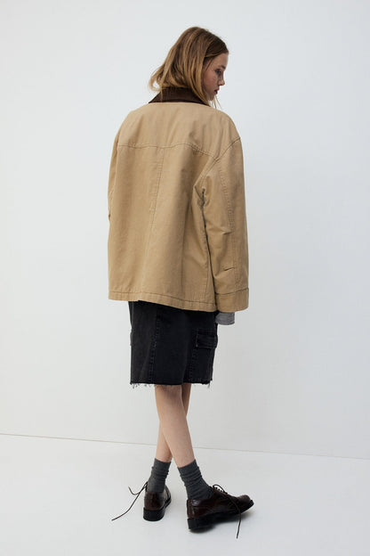 Elegantly Styled Jacket for Everyday Wear