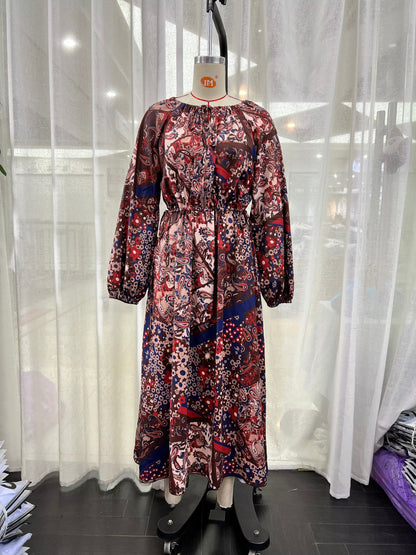 Classic Vintage & Enduringly Stylish Dress