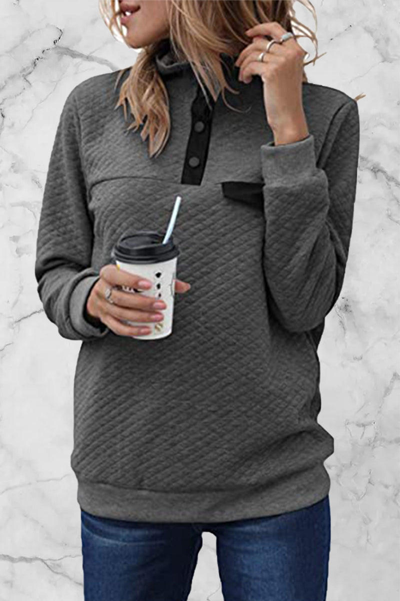 Effortlessly Elegant Garment with a Timeless Design
