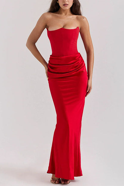 Sophisticated Dress with a Clean Classic Look
