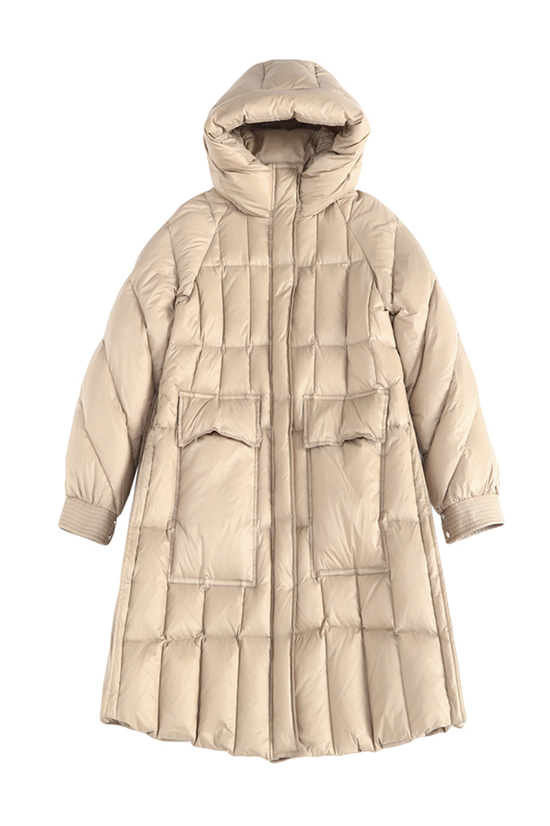 Gracefully Styled Garment for Any Occasion