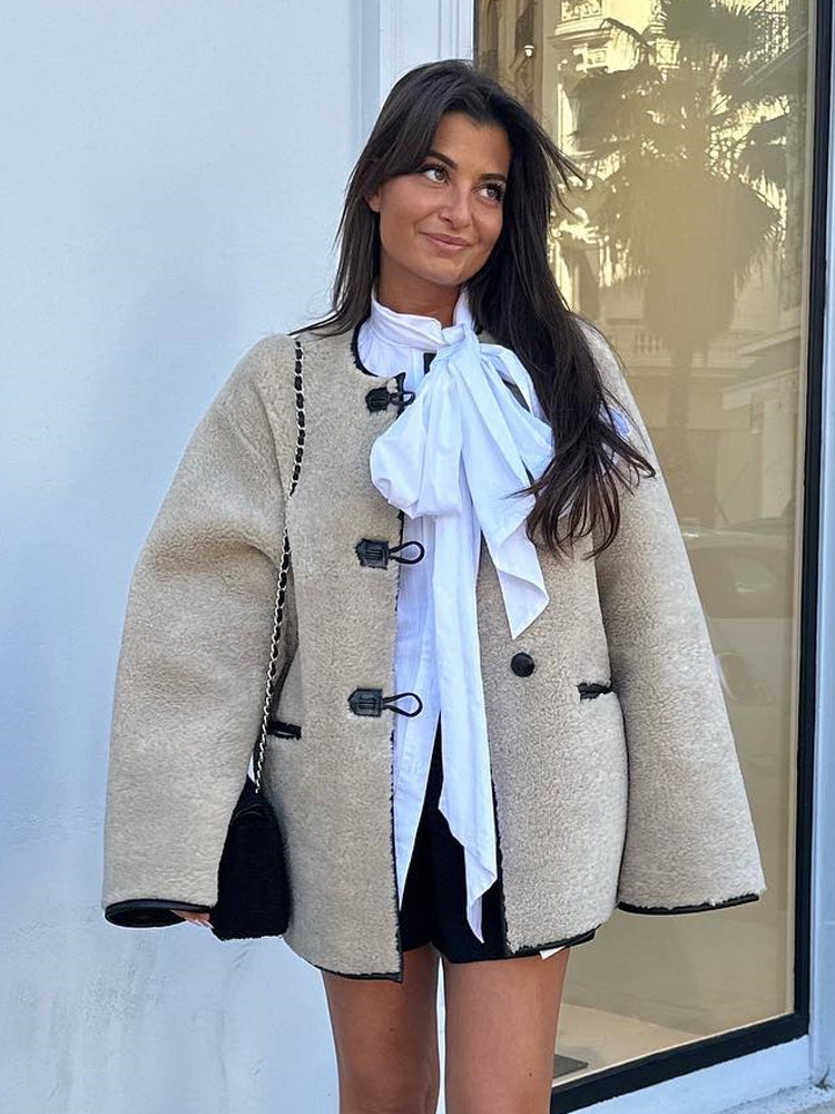 Polished Jacket with an Effortless Classic Look