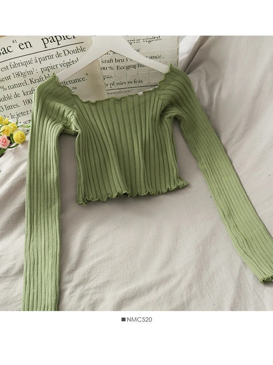 Polished Blouse with an Effortless Classic Look