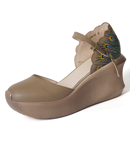 Polished Sandals with an Effortless Classic Look