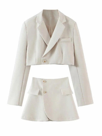 Polished Garment with an Effortless Classic Look