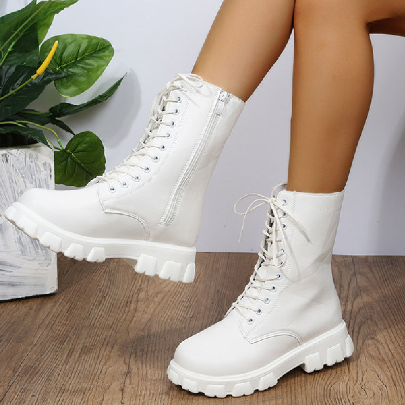 Well Tailored Shoes with a Graceful Silhouette