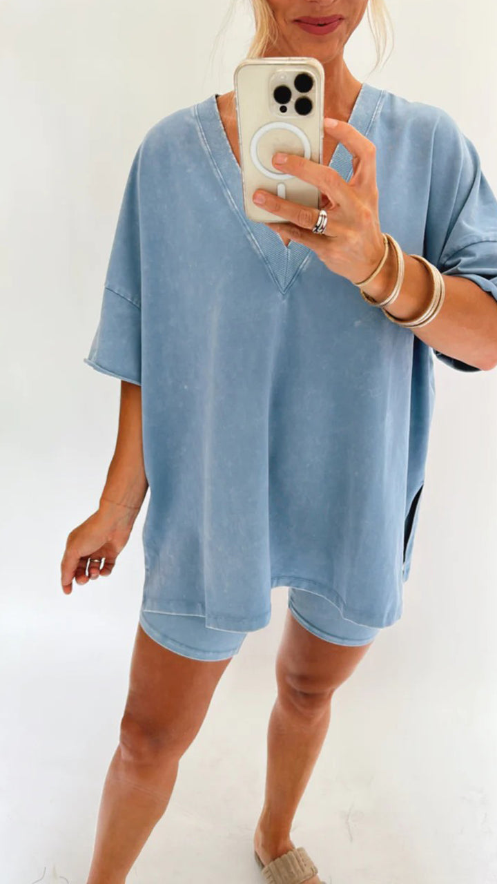 Sophisticated Garment with a Clean Classic Look