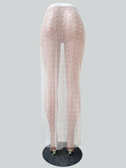 Well Tailored Garment with a Graceful Silhouette