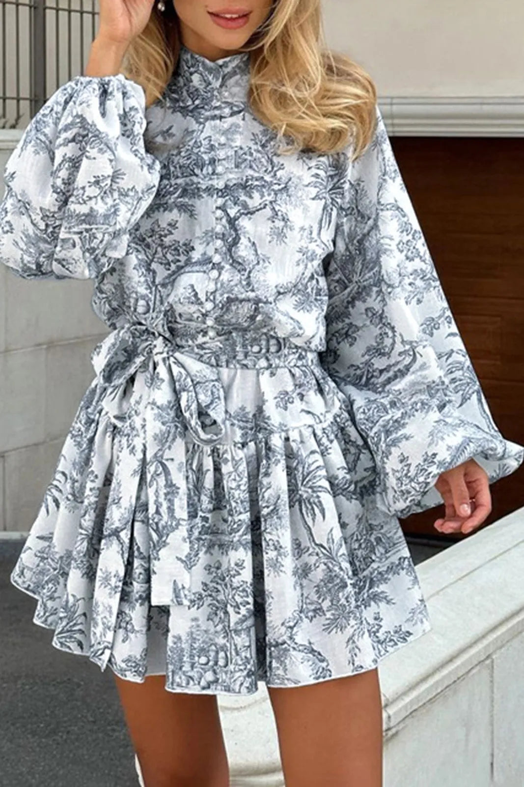 Beautifully Crafted Dress in a Classic Style