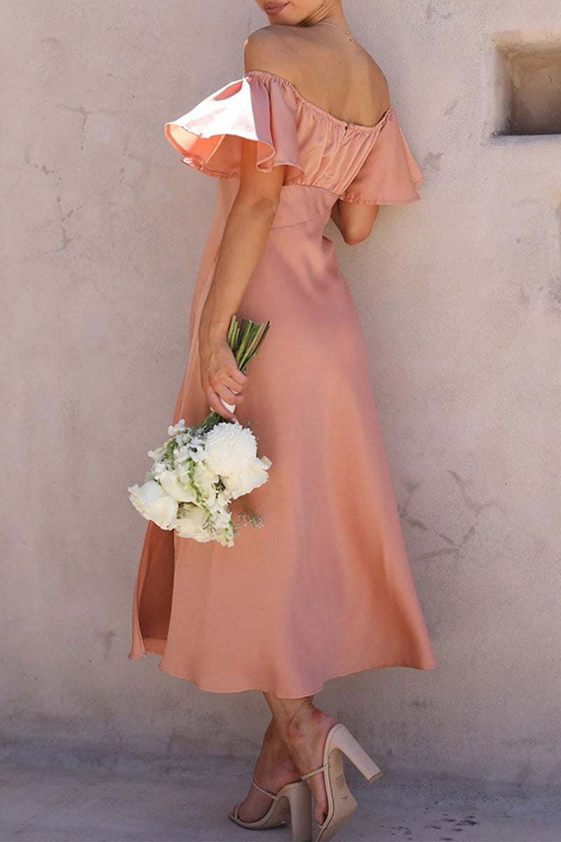 Well Tailored Dress with a Graceful Silhouette