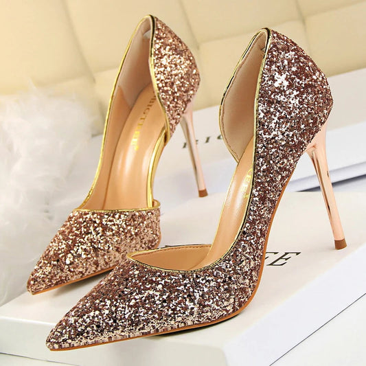 Beautifully Finished Heels in a Timeless Design