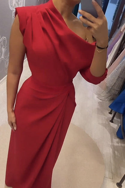 Sophisticated Dress with a Clean Classic Look