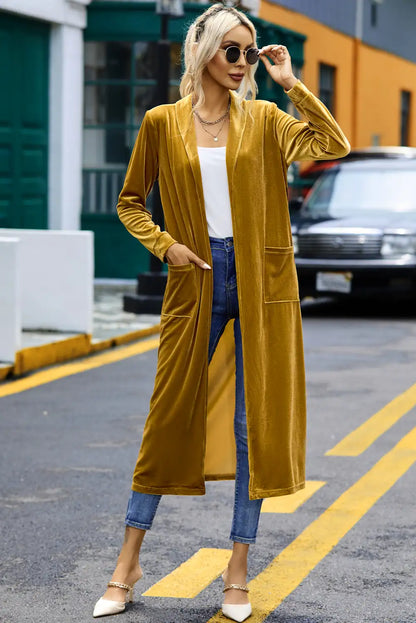 Effortlessly Elegant Garment with a Timeless Design