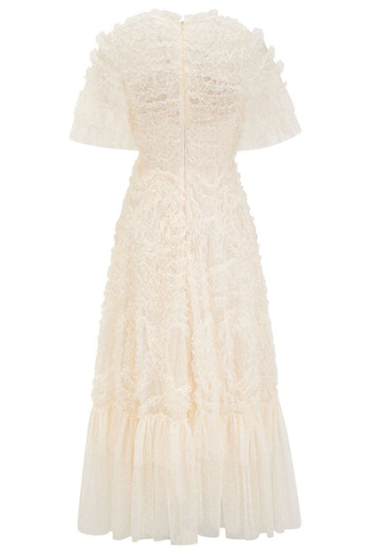 Gracefully Styled Dress for Any Occasion