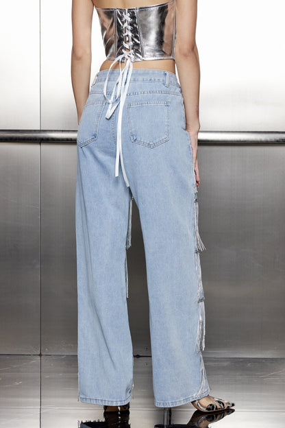Sophisticated Garment with a Clean Classic Look
