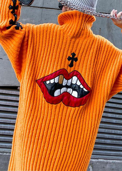 Well Tailored Sweater with a Graceful Silhouette