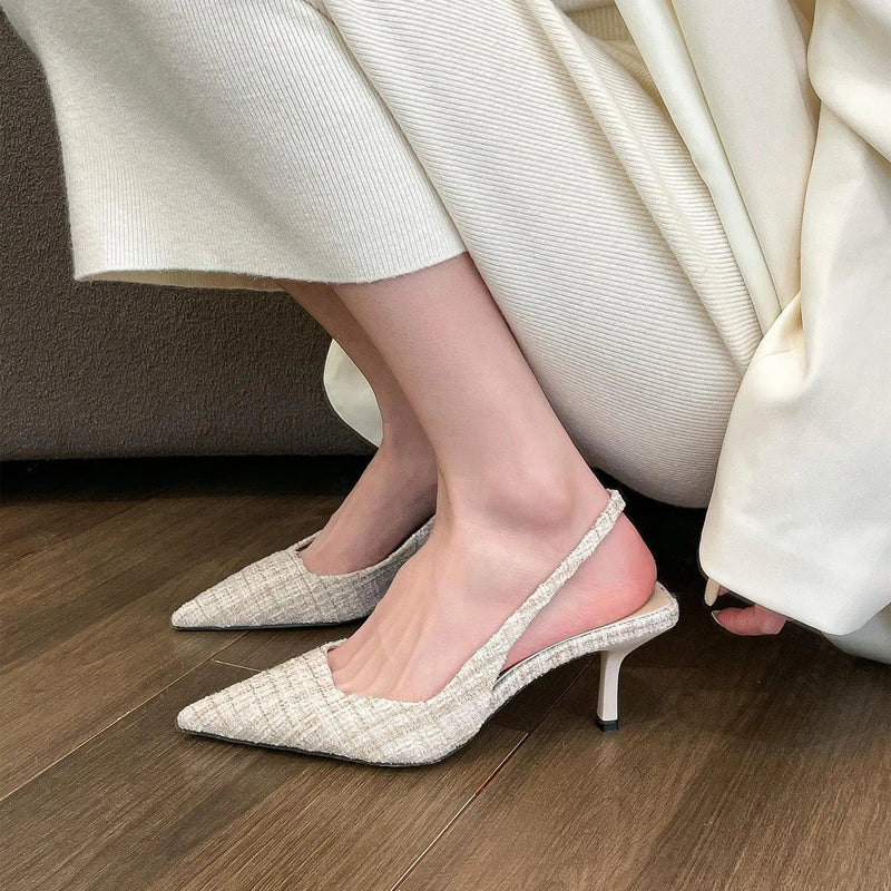 Well Tailored Shoes with a Graceful Silhouette