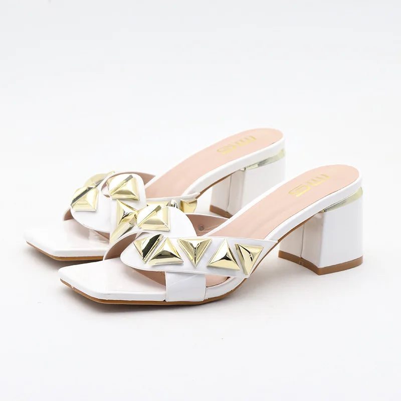 Beautifully Finished Heels in a Timeless Design