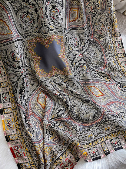Gracefully Styled Garment for Any Occasion