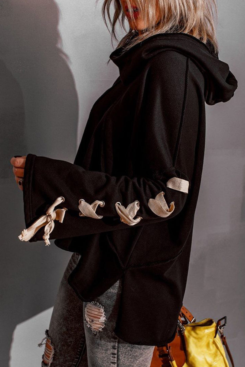Well Tailored Top with a Graceful Silhouette