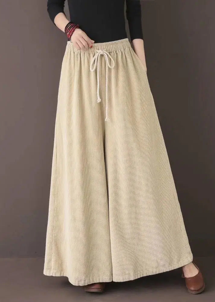 Beautifully Finished Pants in a Timeless Design