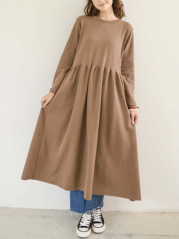 Effortlessly Elegant Dress with a Timeless Design