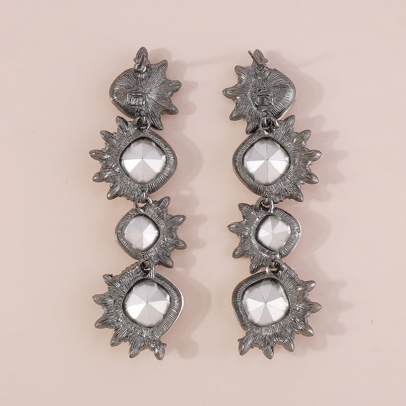 Classic Vintage & Enduringly Stylish Garment