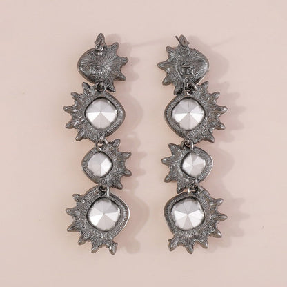 Classic Vintage & Enduringly Stylish Garment
