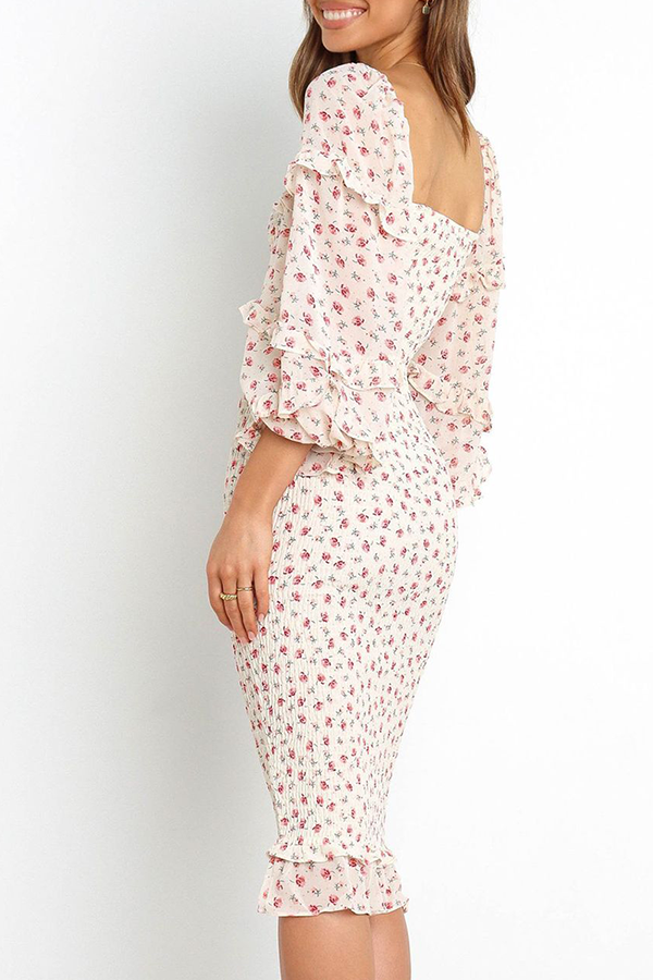 Sophisticated Dress with a Clean Classic Look