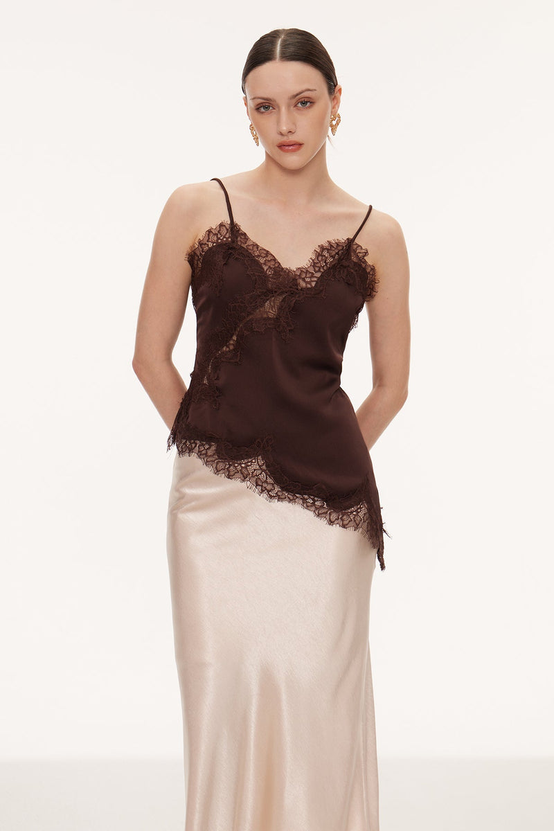 Beautifully Balanced Top with Timeless Character
