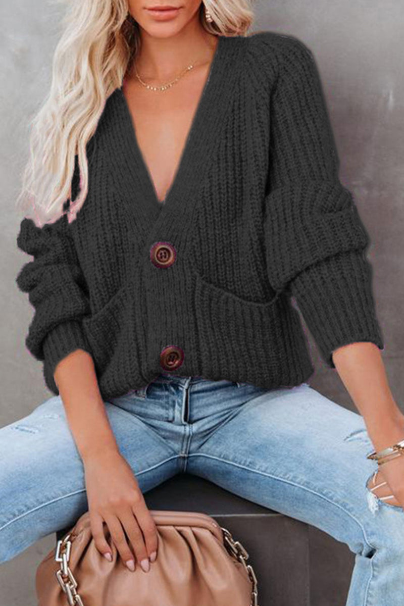 Beautifully Finished Top in a Timeless Design