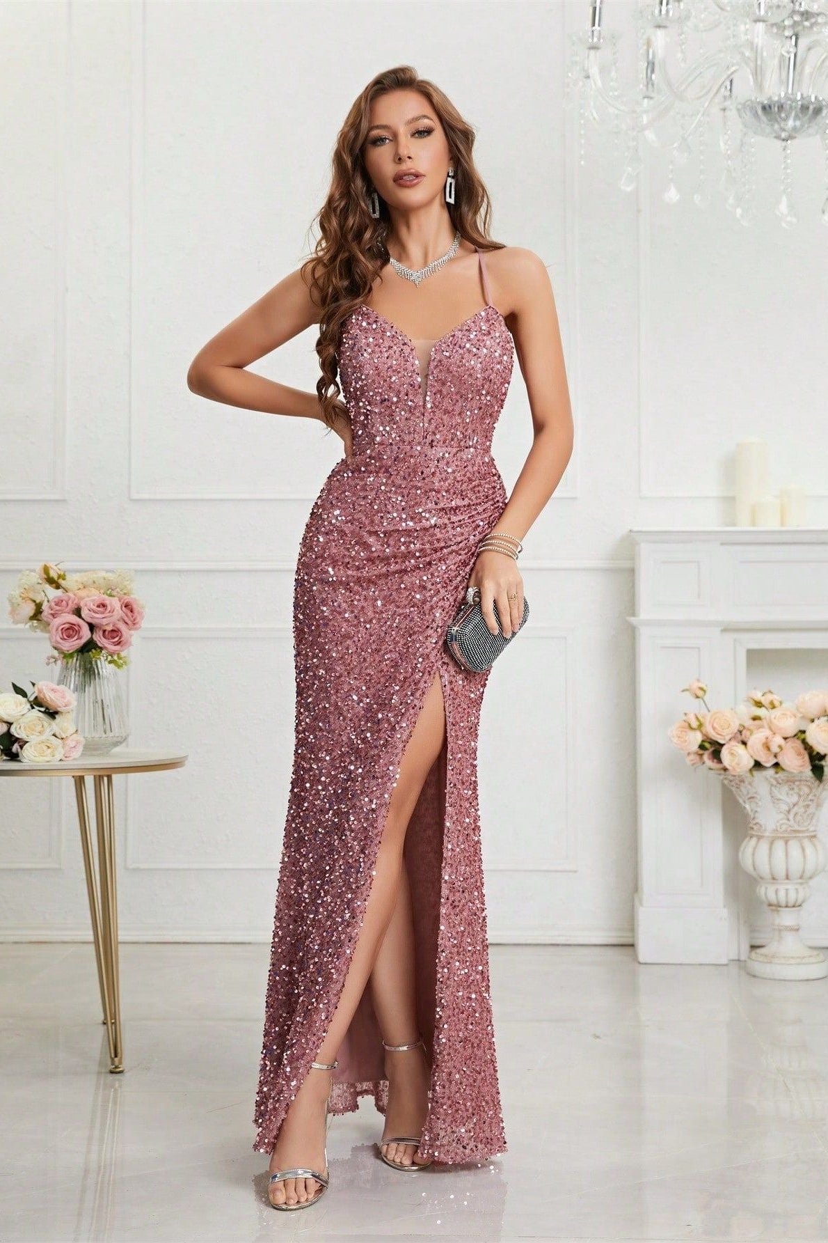Classic Vintage Dress with a Flattering Fit