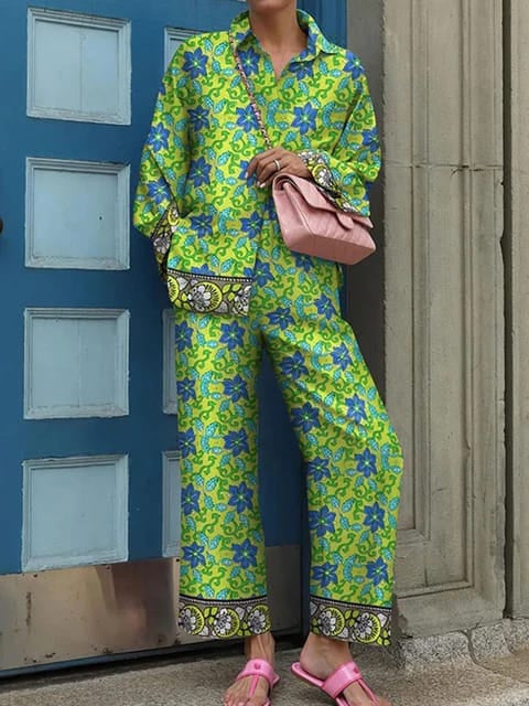 GREEN