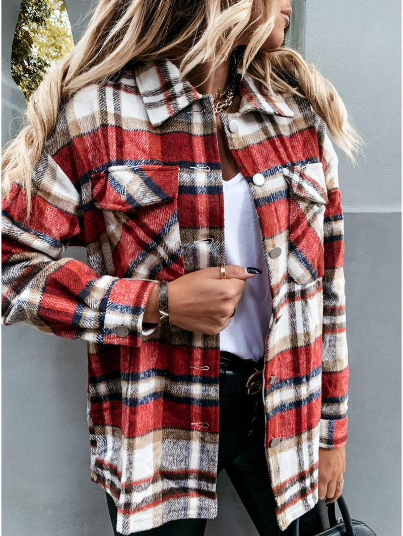 Sophisticated Coat with a Clean Classic Look