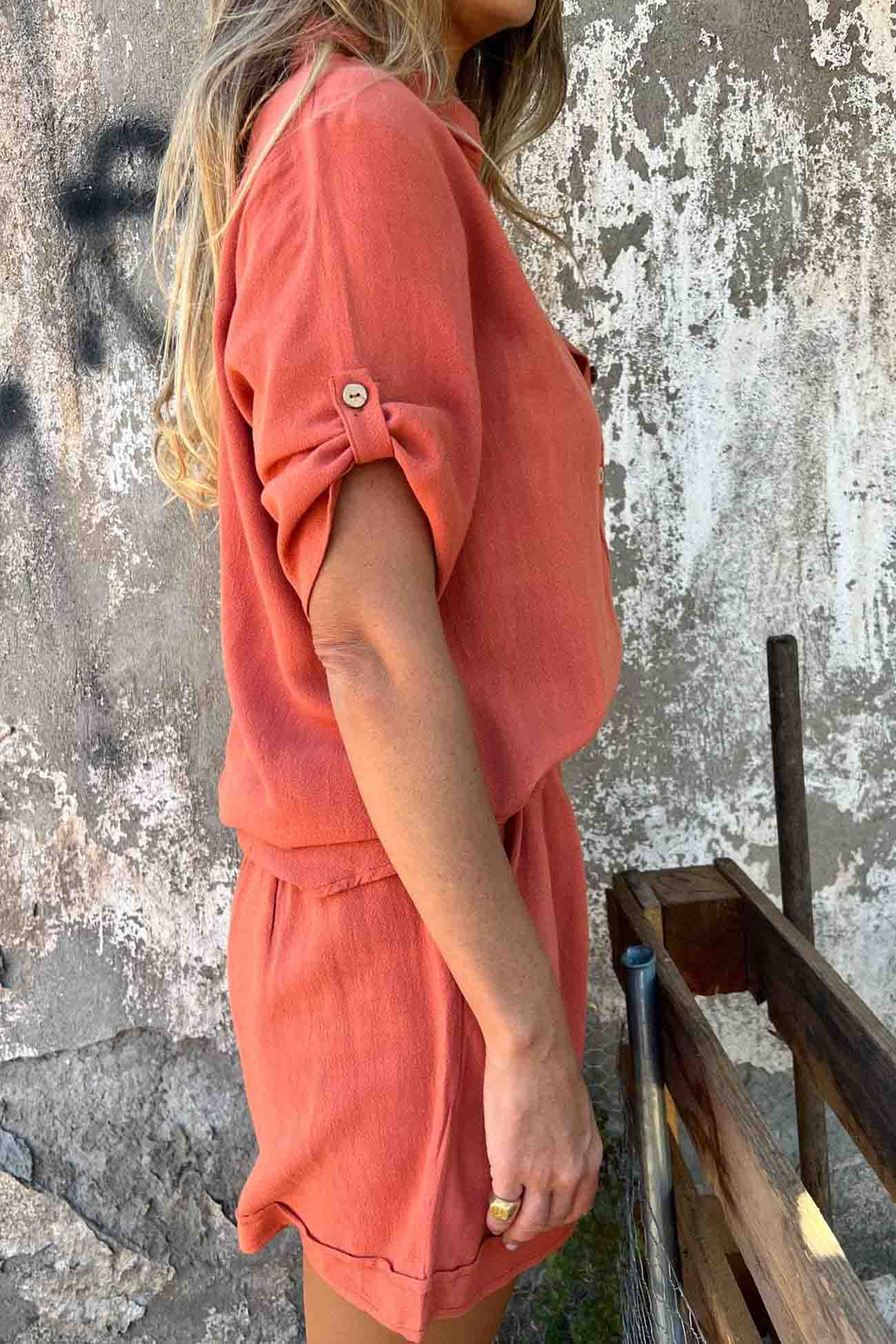 Well Tailored Garment with a Graceful Silhouette