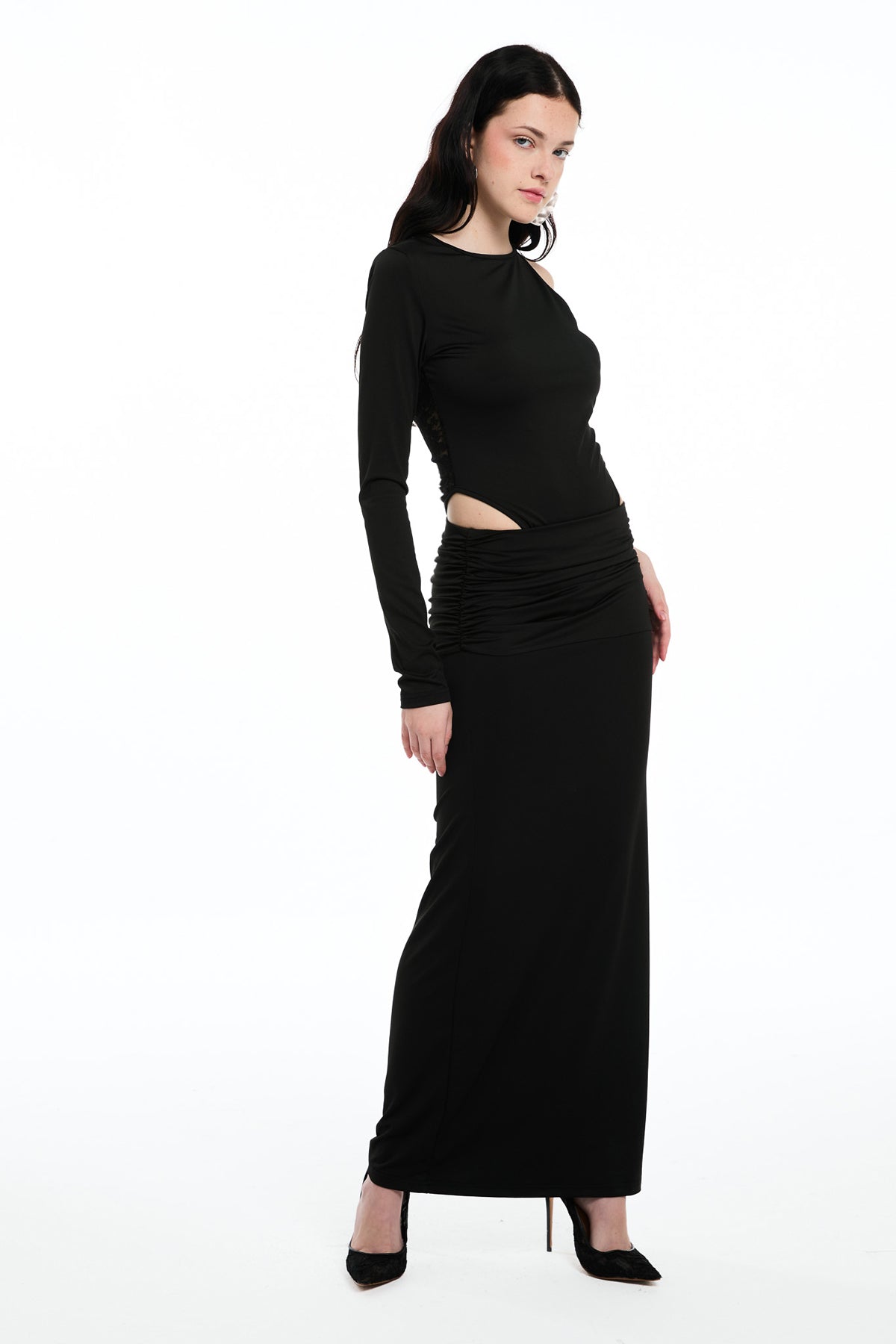 Beautifully Finished Garment in a Timeless Design