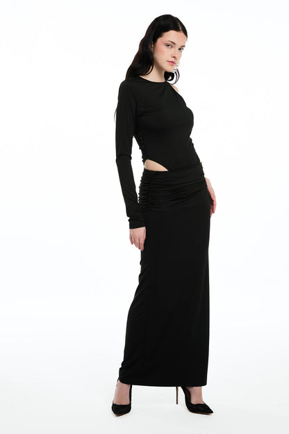 Beautifully Finished Garment in a Timeless Design