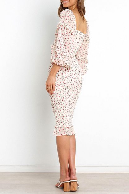 Sophisticated Dress with a Clean Classic Look